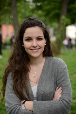 Arianna Curti.png